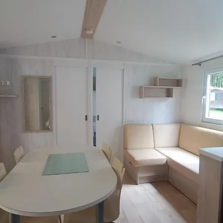 Kemping M.Home Confort P015 3Chbr/6Pers