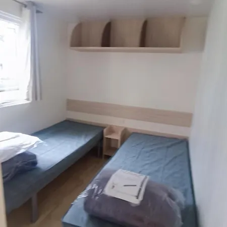 Campeggio M.home Confort P015 3chbr/6pers *