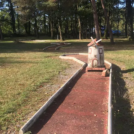 Premi Xl Superieur 6p 3ch-puy Du Fou 25min *